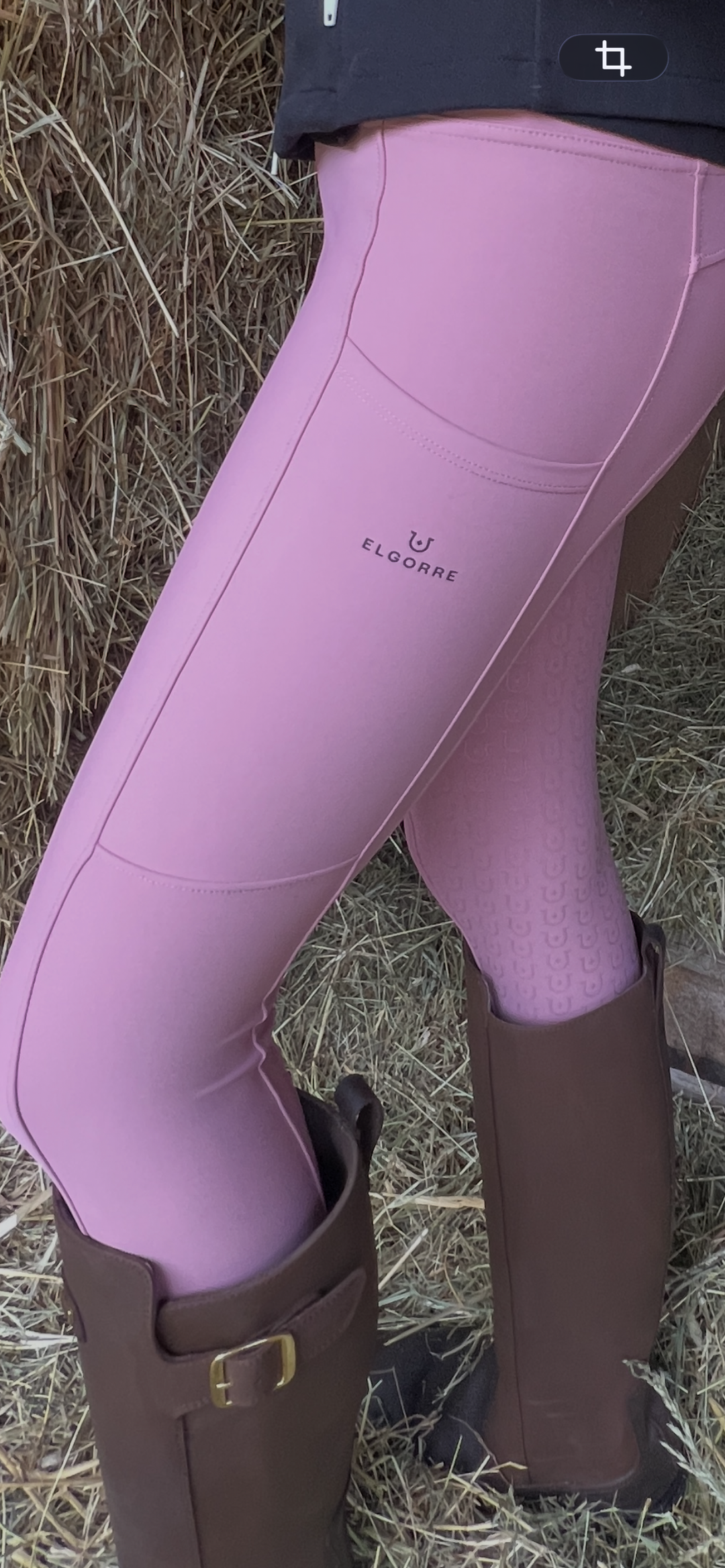 Elgorre Ridebukser Nr. 08 – Pastel Pink  - Støt Brysterne 3. oktober
